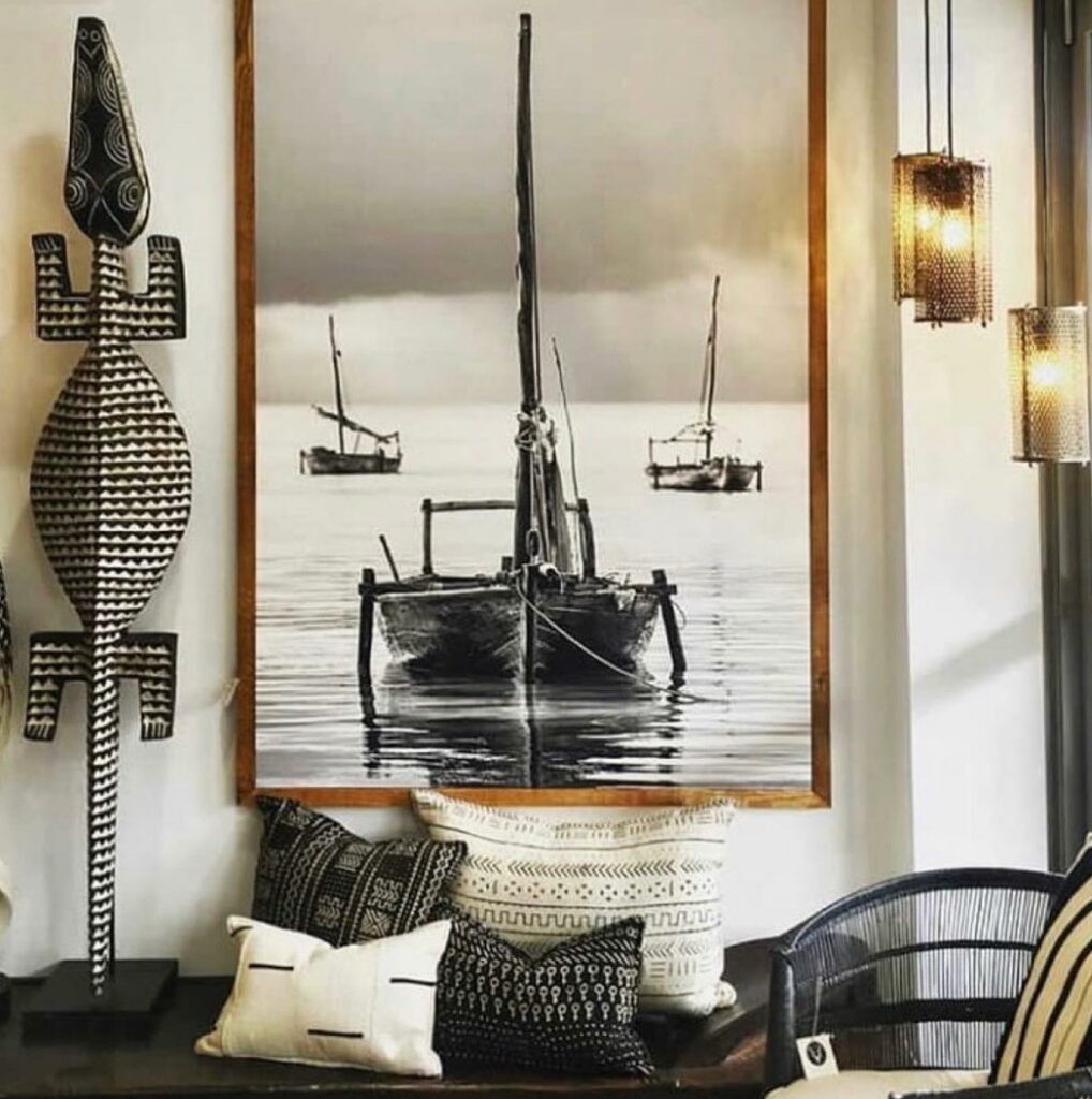 masque crocodile en decoration verticale