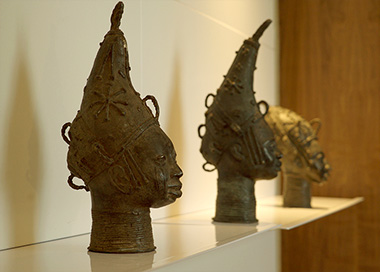 images representant nos pieces en bronze en page daccueil