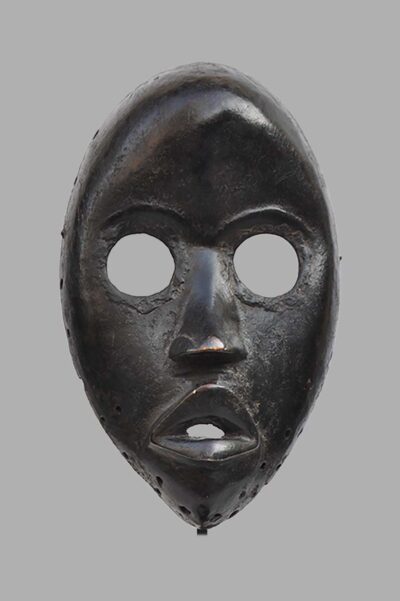 masque dan en bois du peuple yacouba de la cote divoire